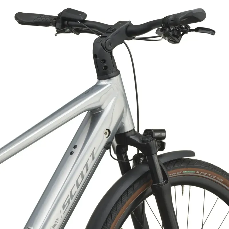 Scott Sweep 20 E-Hybrid Bike in Chrome Silver-3
