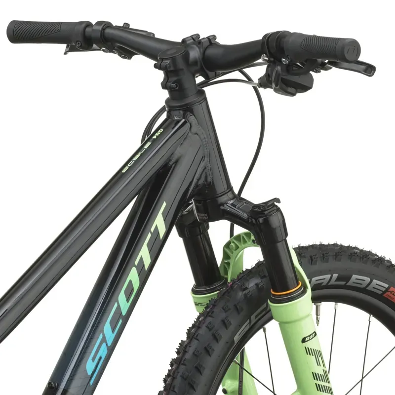 Scott Scale Pro 200 Kids Bike in Black-4