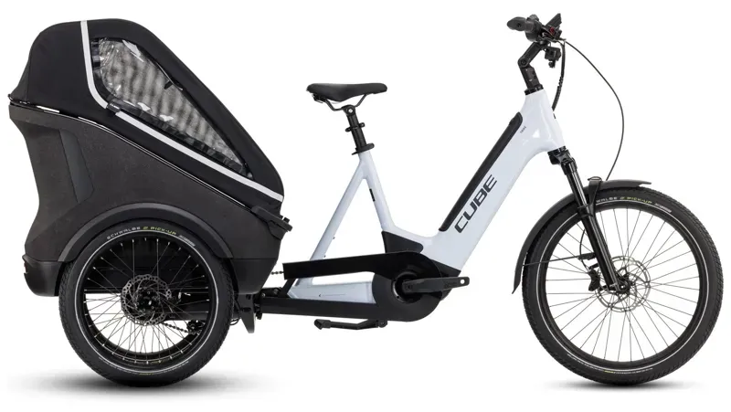 Cube Trike Family Hybrid 1500 In Flashwhite/Reflex
