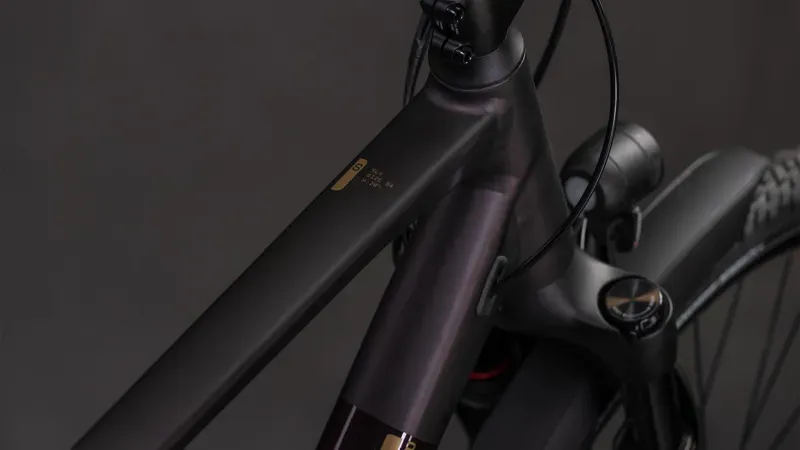 Cube Kathmandu SLX Hybrid Bike in Solar Eclipse/Gold-2