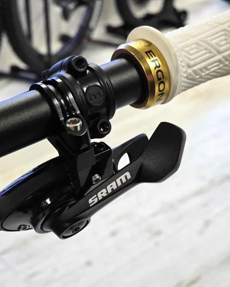 Giant Glory Custom Build Quarry M/L-5