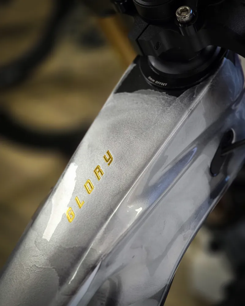 Giant Glory Custom Build Quarry M/L-6