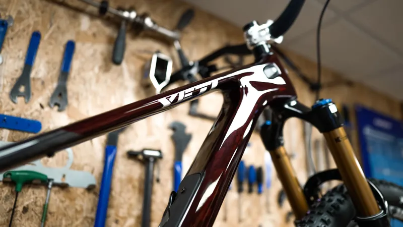 Yeti Cycles MT T-Series Lunch Ride 1987 Factory 29 Bike Redrum -3
