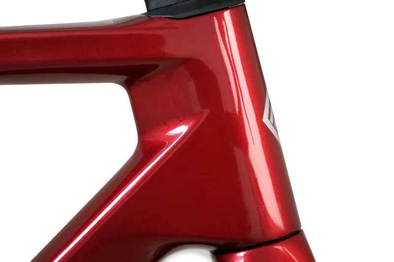 Megamo Pulse 20 2026 Red-3