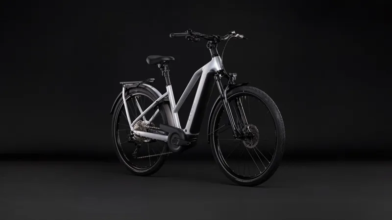 Cube Kathmandu Hybrid One Silverstar-1