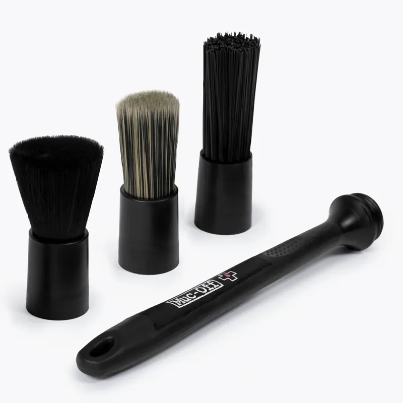 Muc-off 3 in 1 Detailing Brush set-1