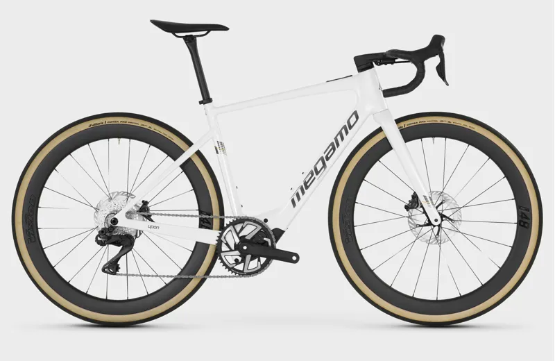 Megamo Upon 05 2027 White-1