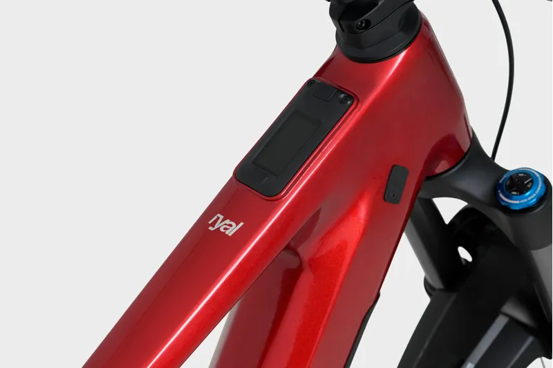 Megamo Ryal 10 2027 Red-2