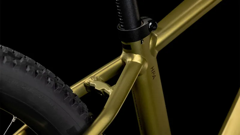 Cube Reaction Hybrid Performance 625 E-MTB in Golden Lime/Black-3