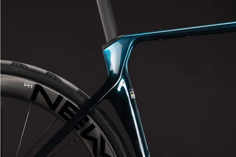 Cube Agree C:62 Race Chromeblue-4