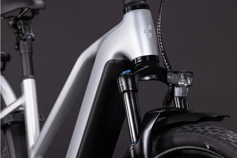 Cube Kathmandu Hybrid One Silverstar-4