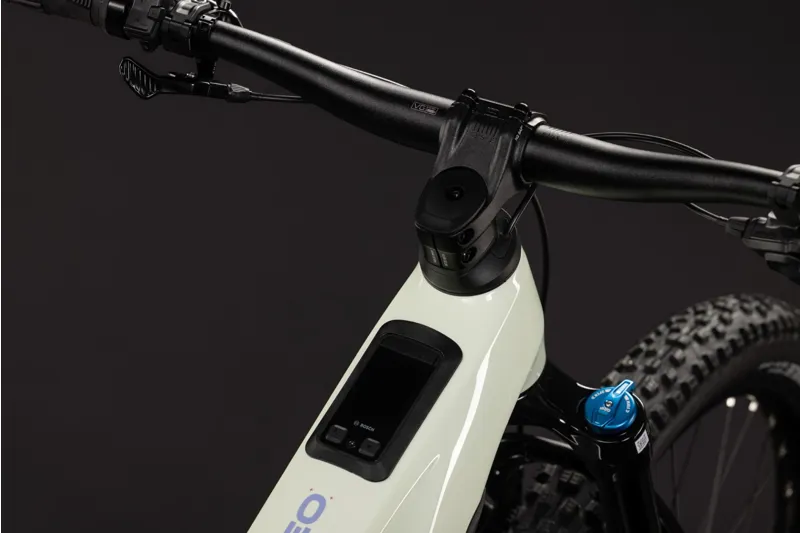 Cube Stereo Hybrid ONE44 HPC Race 800 eMTB Bike in Mellow Yellow/Lilac-10