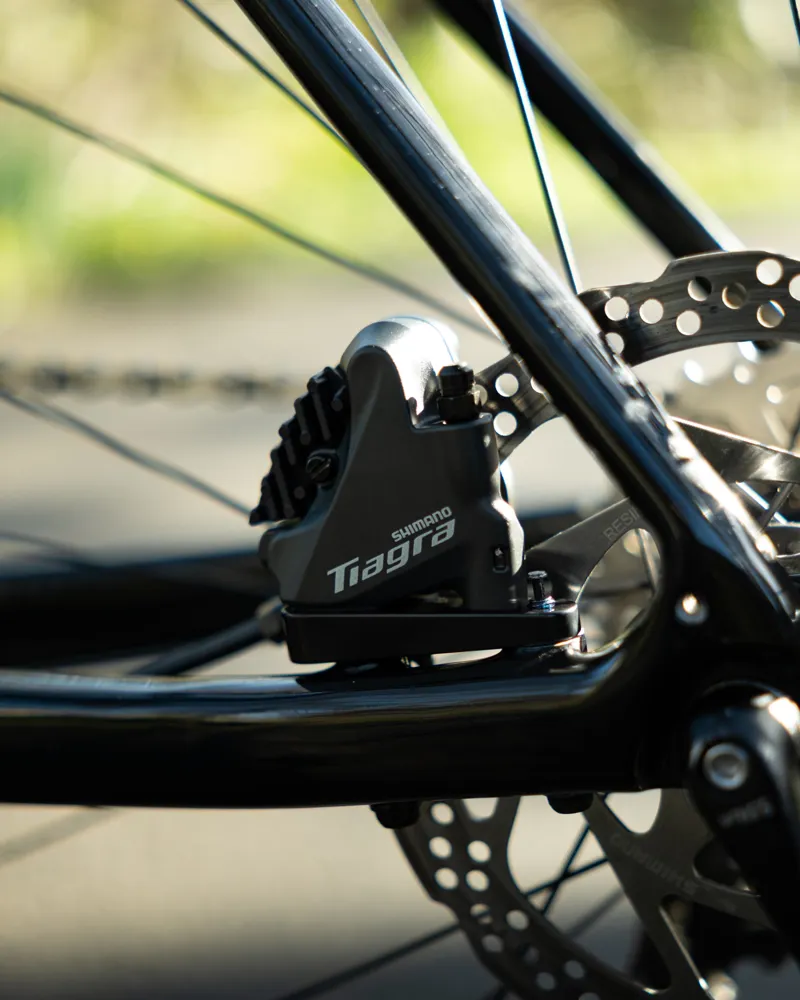 Giant Defy Advanced 3 Black Medium 2025 Pre-Owned-8