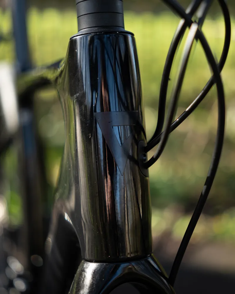 Giant Defy Advanced 3 Black Medium 2025 Pre-Owned-9