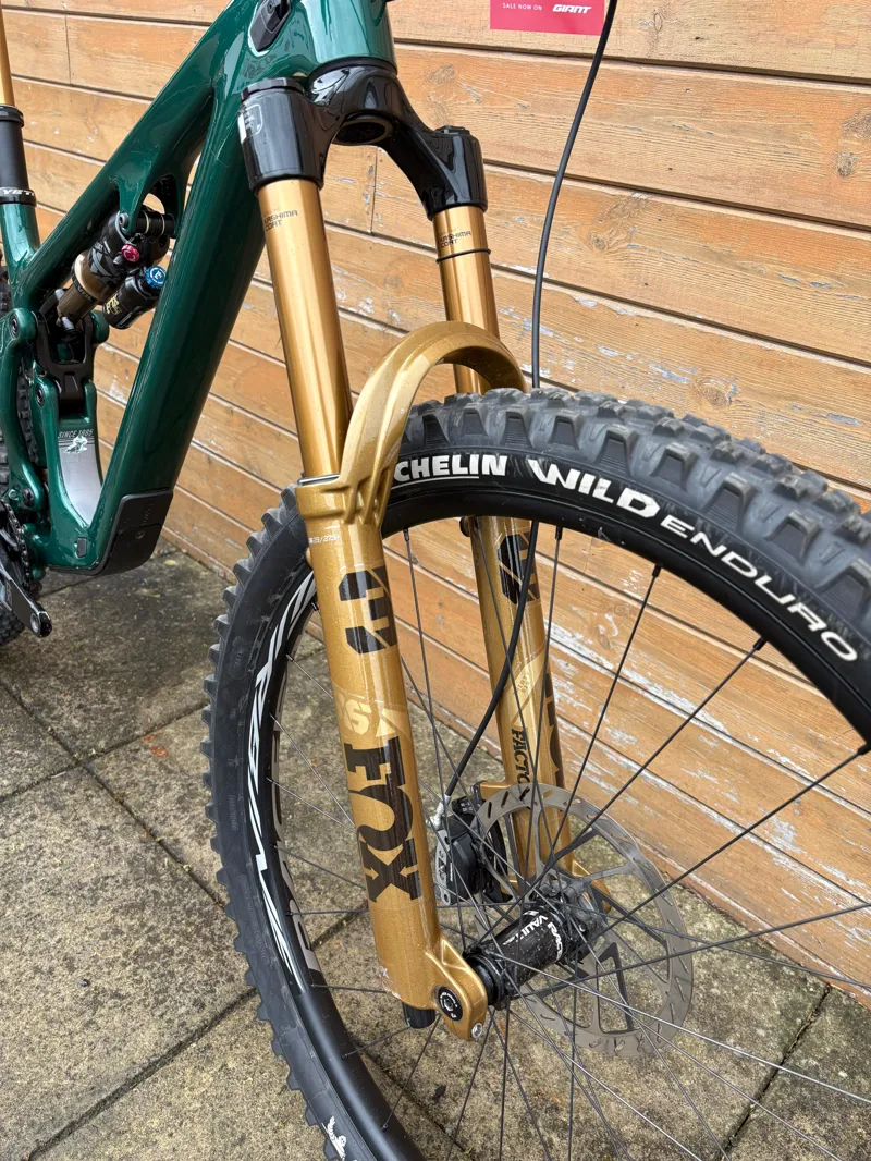 Yeti Cycles SB140 29er Emerald Green Medium Custom Ex-Demo-2