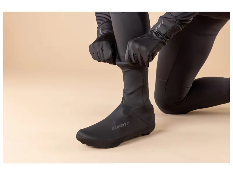 Diversion Shoe Cover Black-1