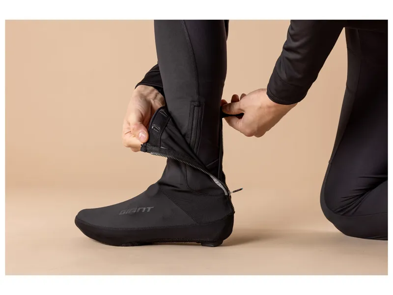 Diversion Shoe Cover Black-2