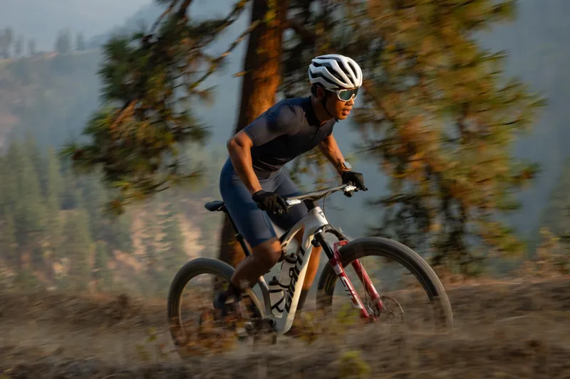 Giant Anthem Advanced SL SE 2026 Carbon White-3