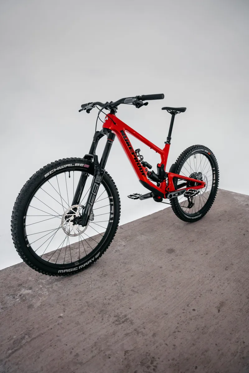 Nukeproof Giga 297 Carbon Pro T Red M-1