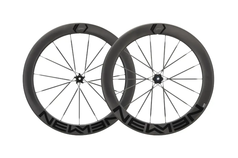 NEWMEN Wheel Streem S.66 Vonoa 622 18H Fade CL 12X142 HG-4