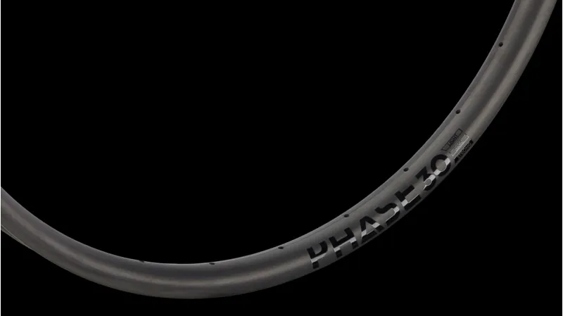 Newmen Wheel Phase 30 Light Vonoa 29 15x110 Front Wheel-3