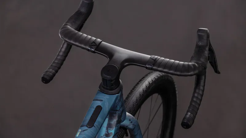 Cube Nuroad C:62 SLT 2026 ROYALGREEN / FUME-8