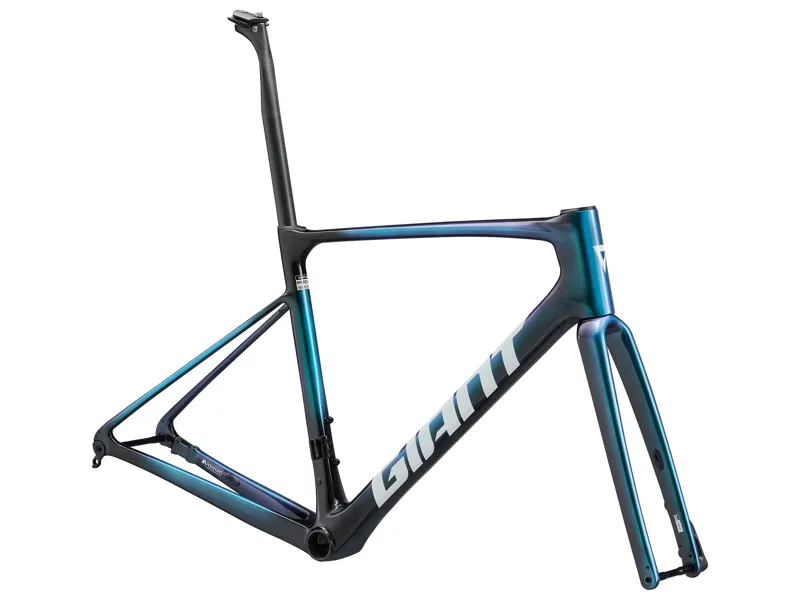 Giant Defy Advanced Pro Frameset Chameleon-1