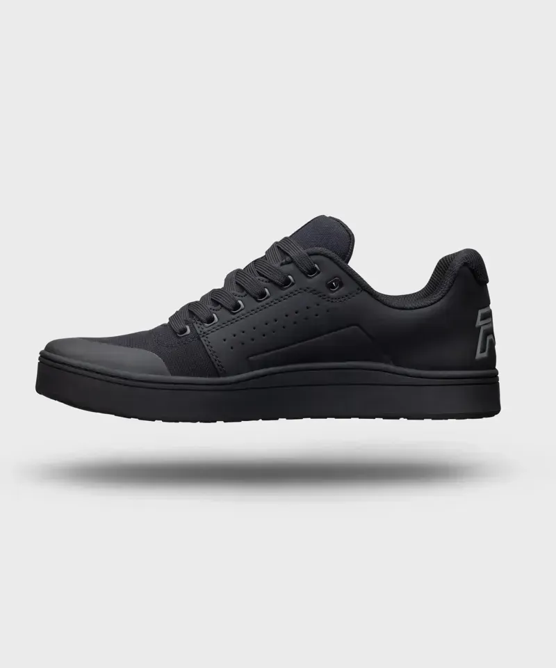 Ride Concepts Livewire Shoes in Black-1