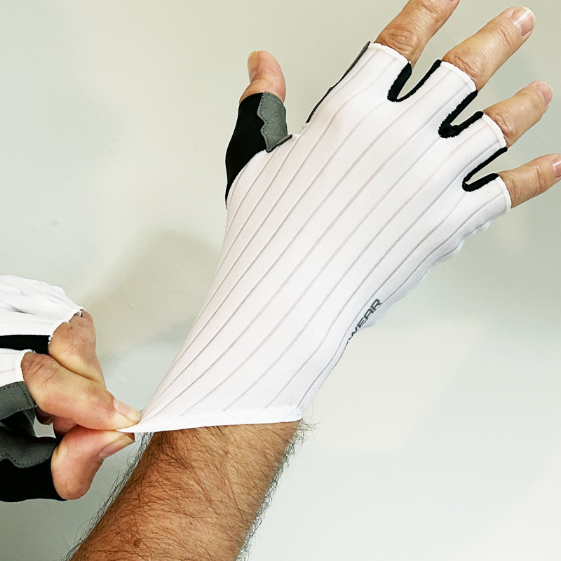 Spatzwear Aero Glovz Race Short Finger Gloves in White-1