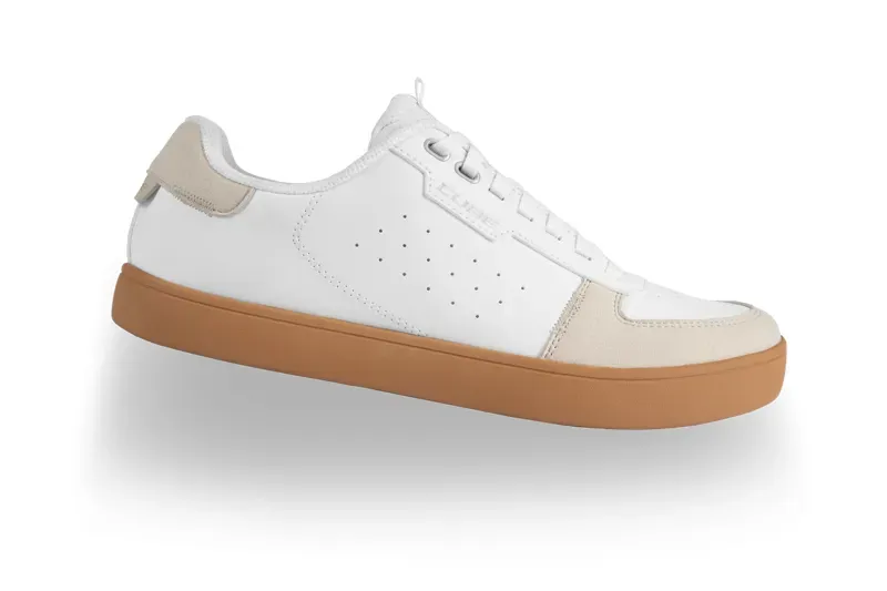 Cube Shoes Maze white
