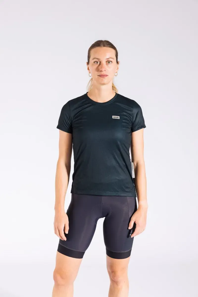 Tactic Sport Women's Nomad Essence T-Shirt in Green-2