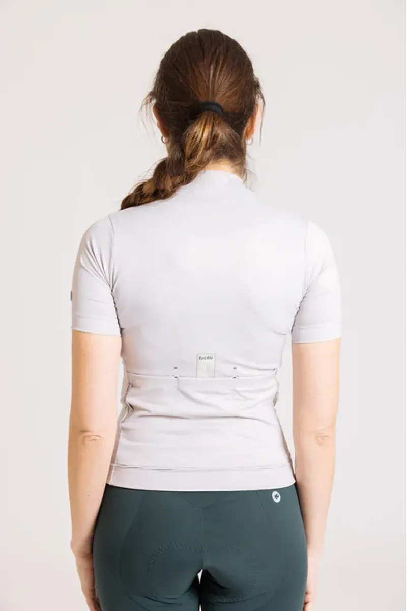 Tactic Sport Women's Origin Ultimate Short Sleeve Jersey in Grey-5