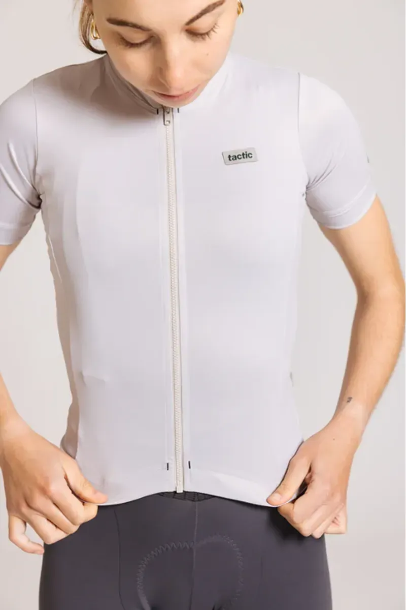 Tactic Sport Women's Origin Ultimate Short Sleeve Jersey in Grey-7