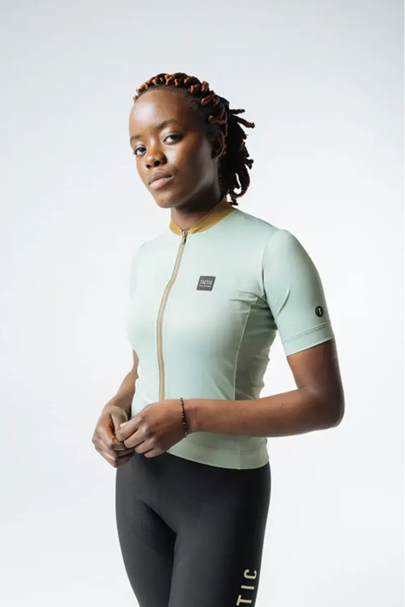 Tactic Sport Women's Origin Ultimate Short Sleeve Jersey in Olive-1