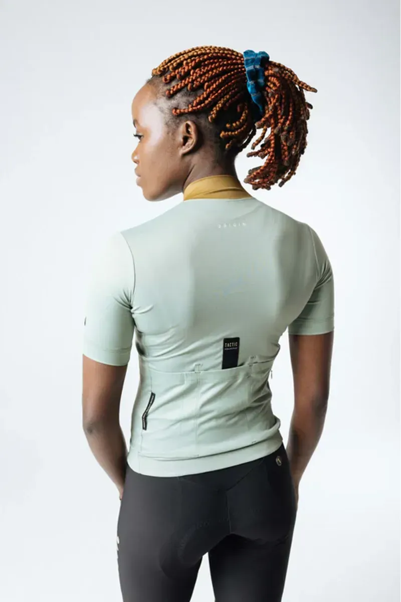 Tactic Sport Women's Origin Ultimate Short Sleeve Jersey in Olive-2