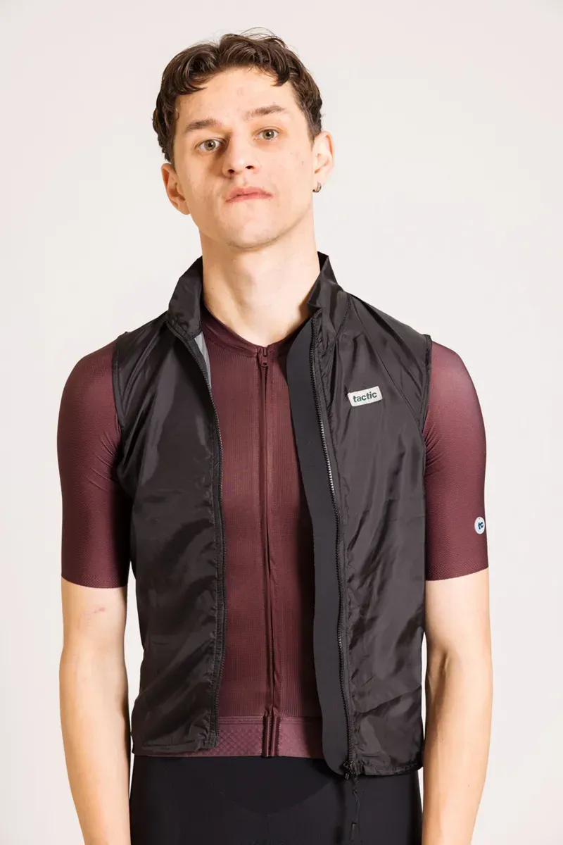 Tactic Sport Skurt Windproof Gilet in Black-3
