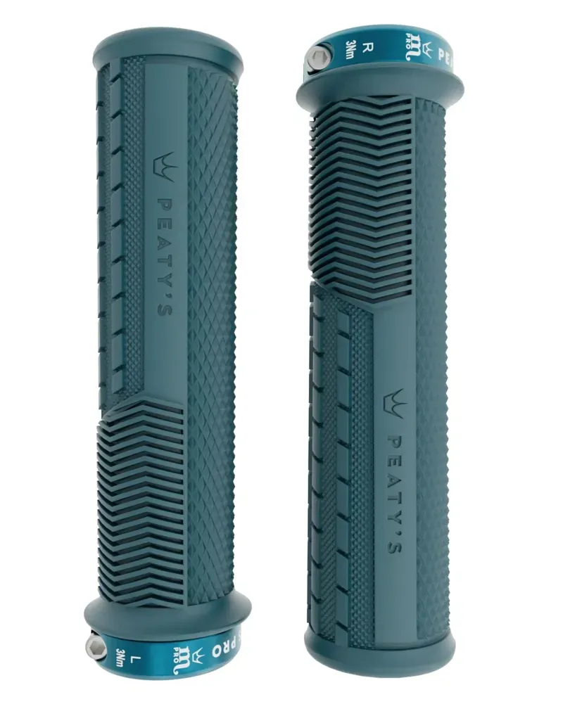 Peaty's Monarch Pro Knurl Grips in Sage
